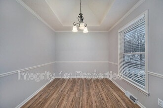 6410 NW Hilldale Dr in Kansas City, MO - Building Photo - Building Photo