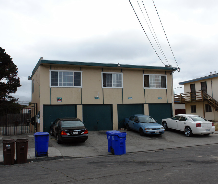 444 S 17th St in Richmond, CA - Foto de edificio