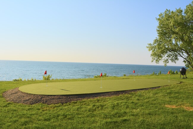 3626 Lakeshore Dr, Unit K11 in St. Joseph, MI - Building Photo - Building Photo