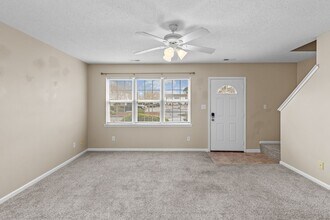 94 Century Ct in Swansboro, NC - Building Photo - Building Photo