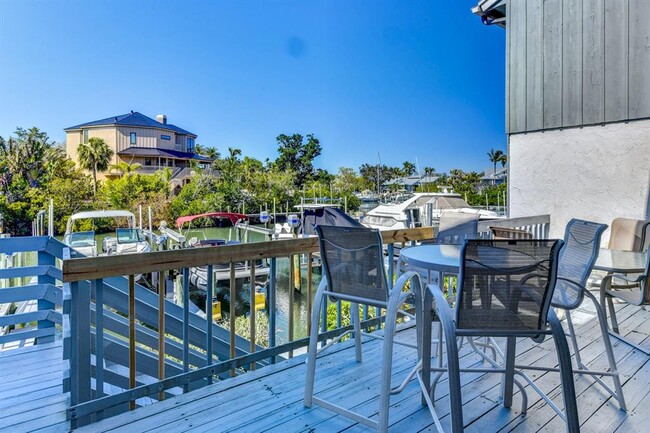 1269 Dockside Pl in Sarasota, FL - Building Photo - Building Photo