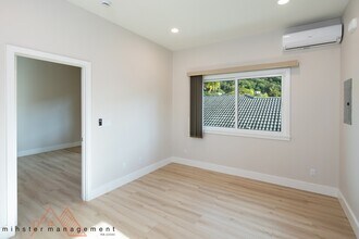 22 A Wood St in Honolulu, HI - Building Photo - Building Photo