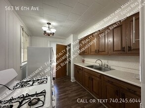 563 W 6th Ave in Lancaster, OH - Building Photo - Building Photo