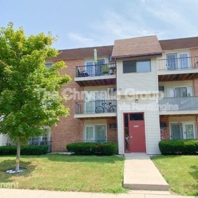 property at 2402 Marquette Rd