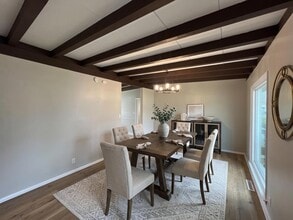 20101 Good Hope Rd in Lannon, WI - Building Photo - Building Photo