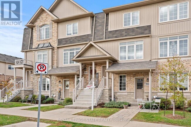 5044 Serena Dr in Lincoln, ON - Building Photo - Building Photo