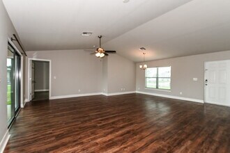 2025 SW 32nd St in Cape Coral, FL - Building Photo - Building Photo