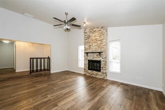 3412 Prairie Ave in Edmond, OK - Foto de edificio - Building Photo