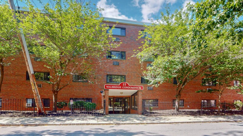 15 Walbridge St in Boston, MA - Building Photo
