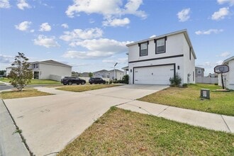 7380 Sail Clover Ln in Zephyrhills, FL - Building Photo - Building Photo