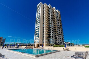 3051 S Atlantic Ave in Daytona Beach Shores, FL - Building Photo