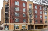 8000 Kilpatrick Ave, Unit B