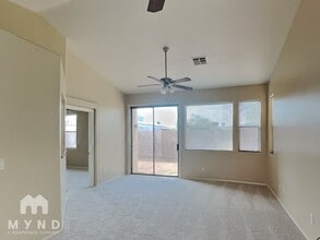 8921 E Crescent Ave in Mesa, AZ - Building Photo - Building Photo