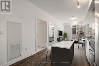 498 Caldari Rd in Vaughan, ON - Building Photo - Building Photo