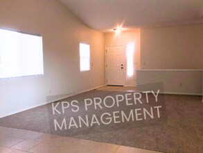 12624 Willowgreen Cir in Wichita, KS - Building Photo - Building Photo
