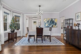 62 Atherton Rd, Unit 1 in Brookline, MA - Building Photo - Building Photo