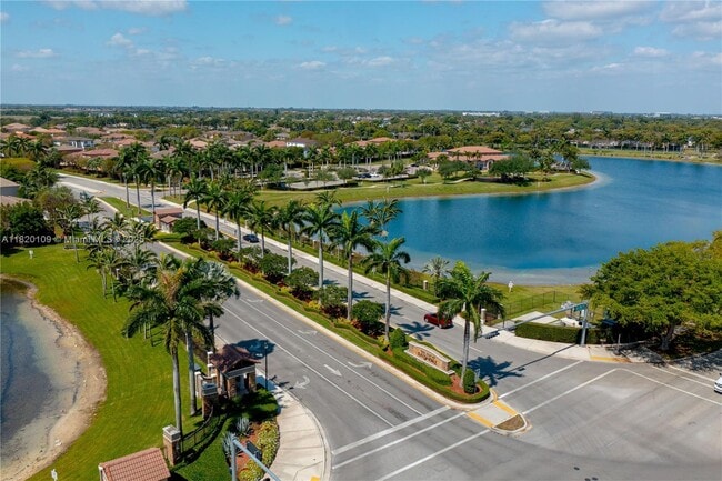 9369 SW 224th Terrace in Cutler Bay, FL - Building Photo - Building Photo