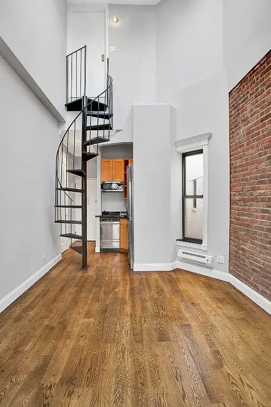 44 Avenue B