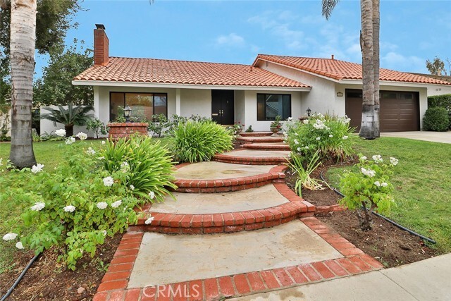 property at 3055 E Adirondack Ct