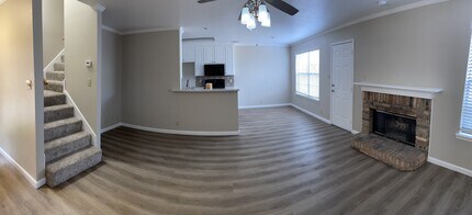 129 Wildwood Ct, Unit D in Grapevine, TX - Building Photo - Building Photo