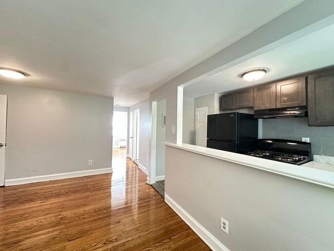 property at 6776 Blakemore St