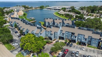 12500 Melville Dr in Montgomery, TX - Building Photo - Building Photo