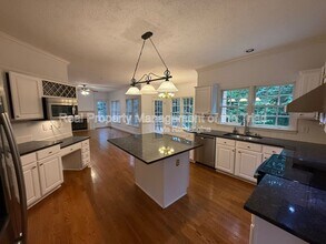 4210 Shoal Creek Dr in Greensboro, NC - Building Photo - Building Photo
