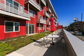 Forte Apartments Indianapolis In Outside Patio On Shebly Forte Apartments In Indianapolis