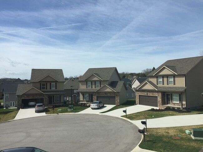 1636 Silver Spur Ln in Knoxville, TN - Building Photo - Building Photo
