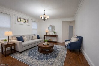 205 Chancellor Ave in Newark, NJ - Building Photo - Building Photo
