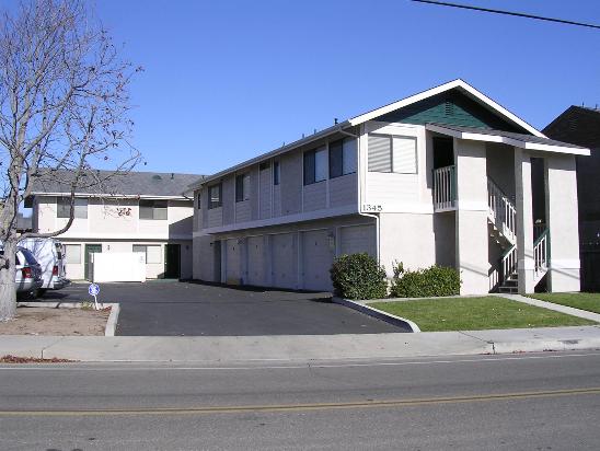 Farroll Apartments in Grover Beach, CA - Building Photo