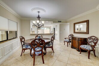 7242 Clunie Pl in Delray Beach, FL - Building Photo - Building Photo