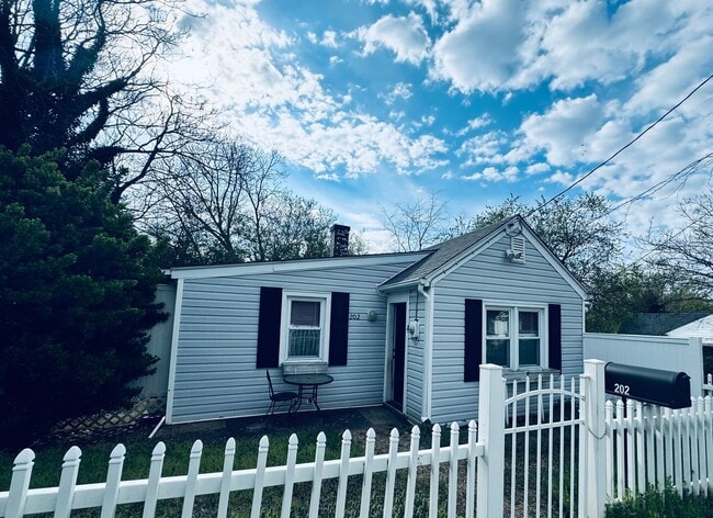 property at 202 Macon St