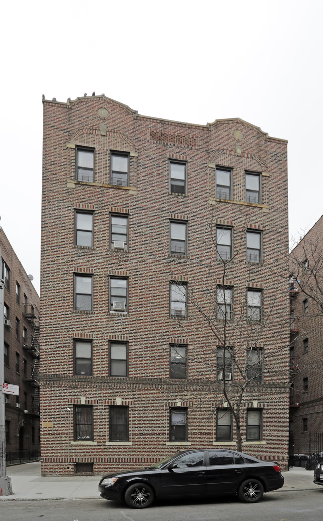 3524 94th St in Jackson Heights, NY - Building Photo - Building Photo