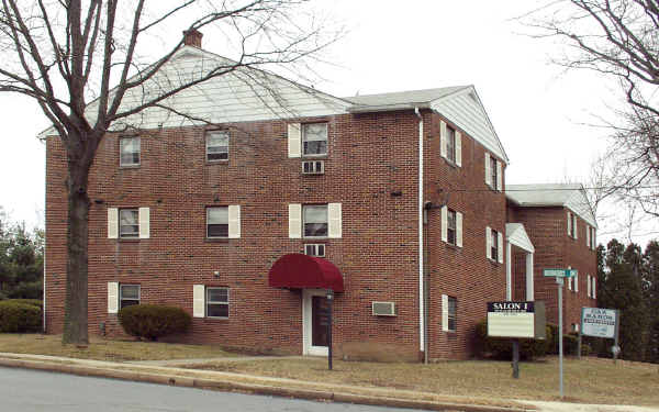 Oak Manor in Lansdale, PA - Foto de edificio