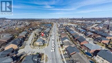 396 Scott Blvd in Milton, ON - Building Photo - Building Photo