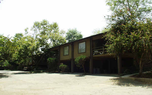 3060 Panorama Rd in Riverside, CA - Building Photo - Building Photo