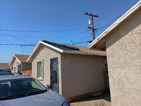 401 E Fredricks St, Unit 1 - 12 in Barstow, CA - Building Photo - Building Photo