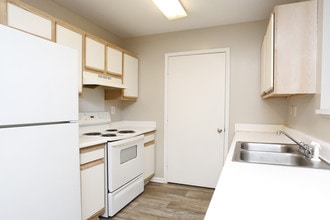 Cambridge Park in Pascagoula, MS - Foto de edificio - Interior Photo