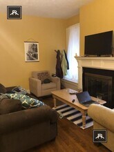1267 Commonwealth Ave in Boston, MA - Building Photo - Building Photo