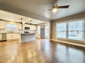 123 N Wilson Ave in Royal Oak, MI - Building Photo - Building Photo