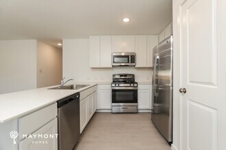 10120 Gap Crk in San Antonio, TX - Building Photo - Building Photo