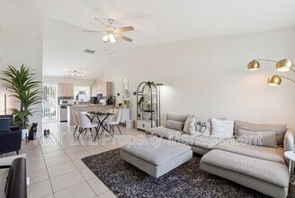 8402 Matanzas Rd in Ft. Myers, FL - Building Photo - Building Photo