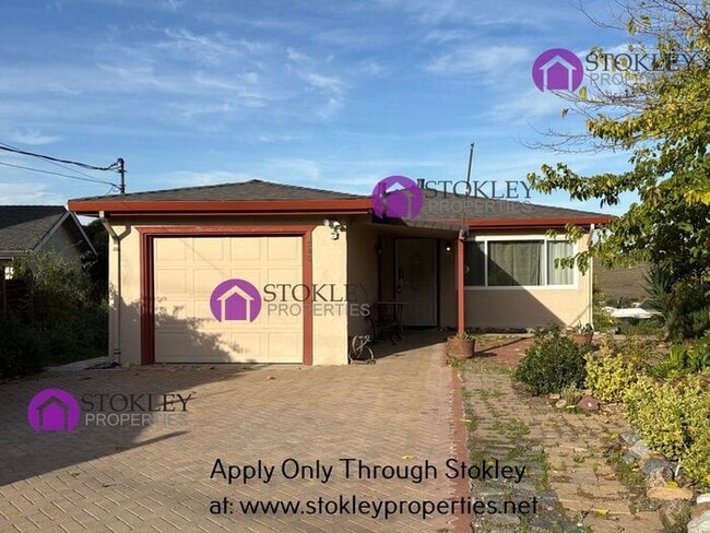 property at 540 Palms Dr