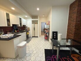 56 Park Vale Ave, Unit 9 in Boston, MA - Building Photo