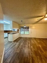 217 Rhoades St in Azle, TX - Building Photo - Building Photo