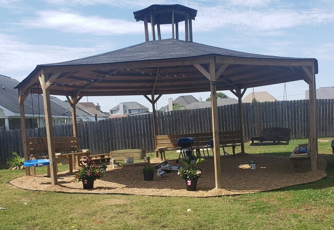 13 McLendon Rd in Fort Mitchell, AL - Building Photo - Building Photo