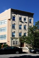 366 12th St in Brooklyn, NY - Building Photo