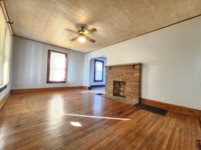 183 N Wayne Ave in Columbus, OH - Building Photo - Building Photo