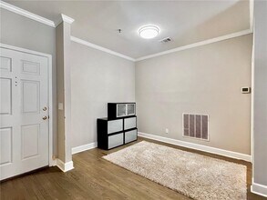 2921 Lenox Rd NE in Atlanta, GA - Building Photo - Building Photo